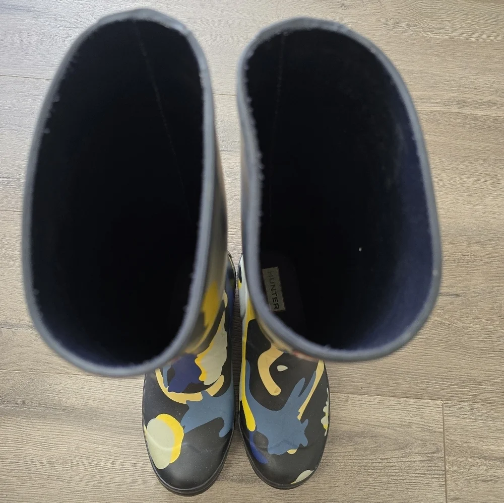 Hunter Tall Rockpool Camo Wellies Big Girl Size 2B